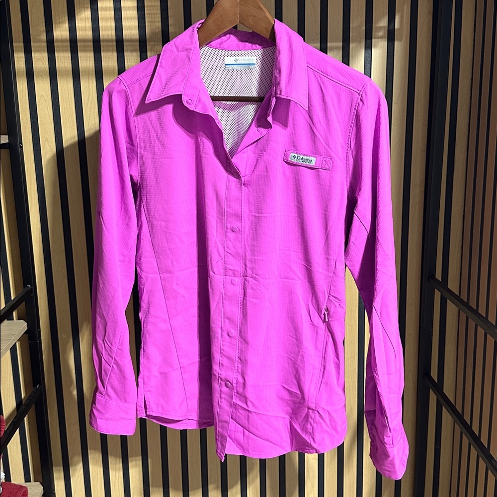 Columbia Vibrant Pink Long Sleeve Shirt